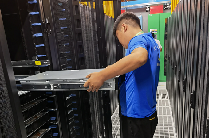 【云爍IT服務(wù)】某金融企業(yè)上海機房搬遷服務(wù)項目